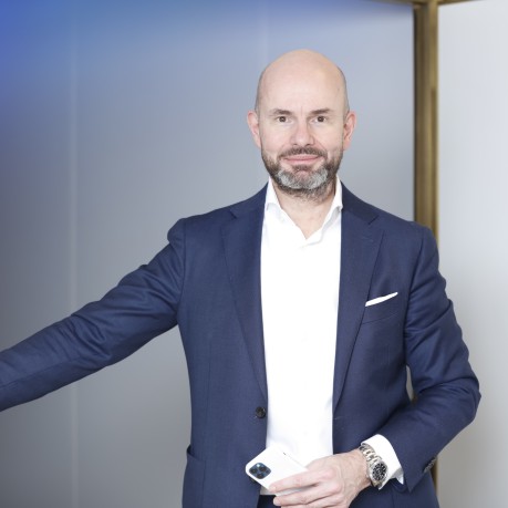 Dr. med. Nader Amirfallah