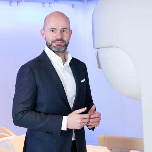 Dr. med. Nader Amirfallah